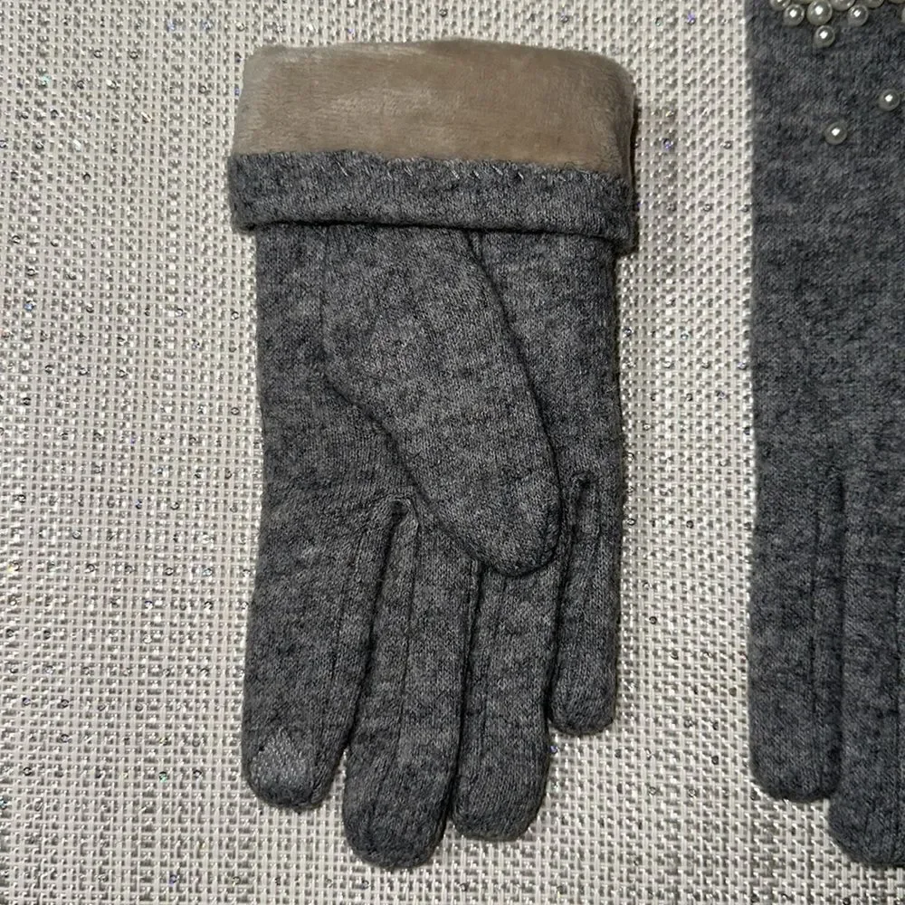 Gray Cashmere Blend Fine Knit Faux Pearl Beaded Fleece Lined E Tip Gloves
